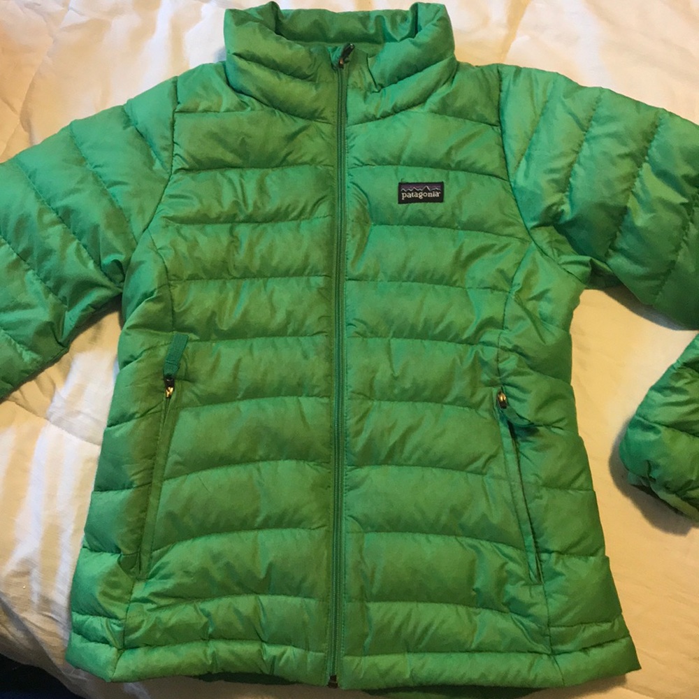 Patagonia Girl’s Down Jacket-Green